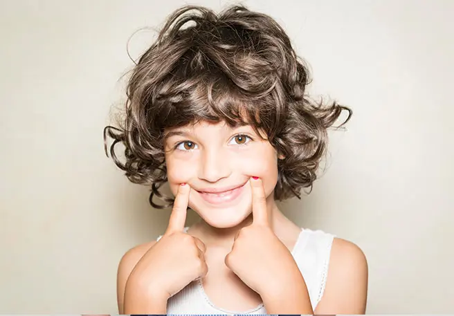 Luizen hebben is erg vervelend, maar ze vormen geen gevaar voor de gezondheid van je kind.