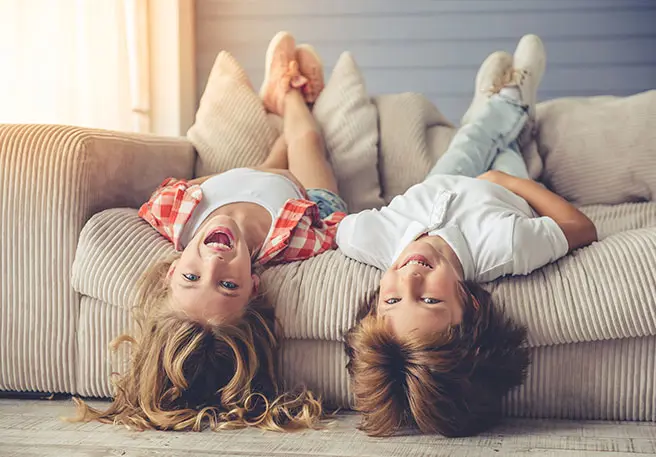 Les poux ne survivent en dehors de cheveux qu’entre 24 et 48 heures.