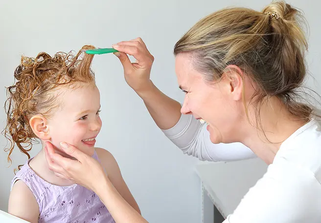 Quels moyens existe-t-il pour traiter les poux ?